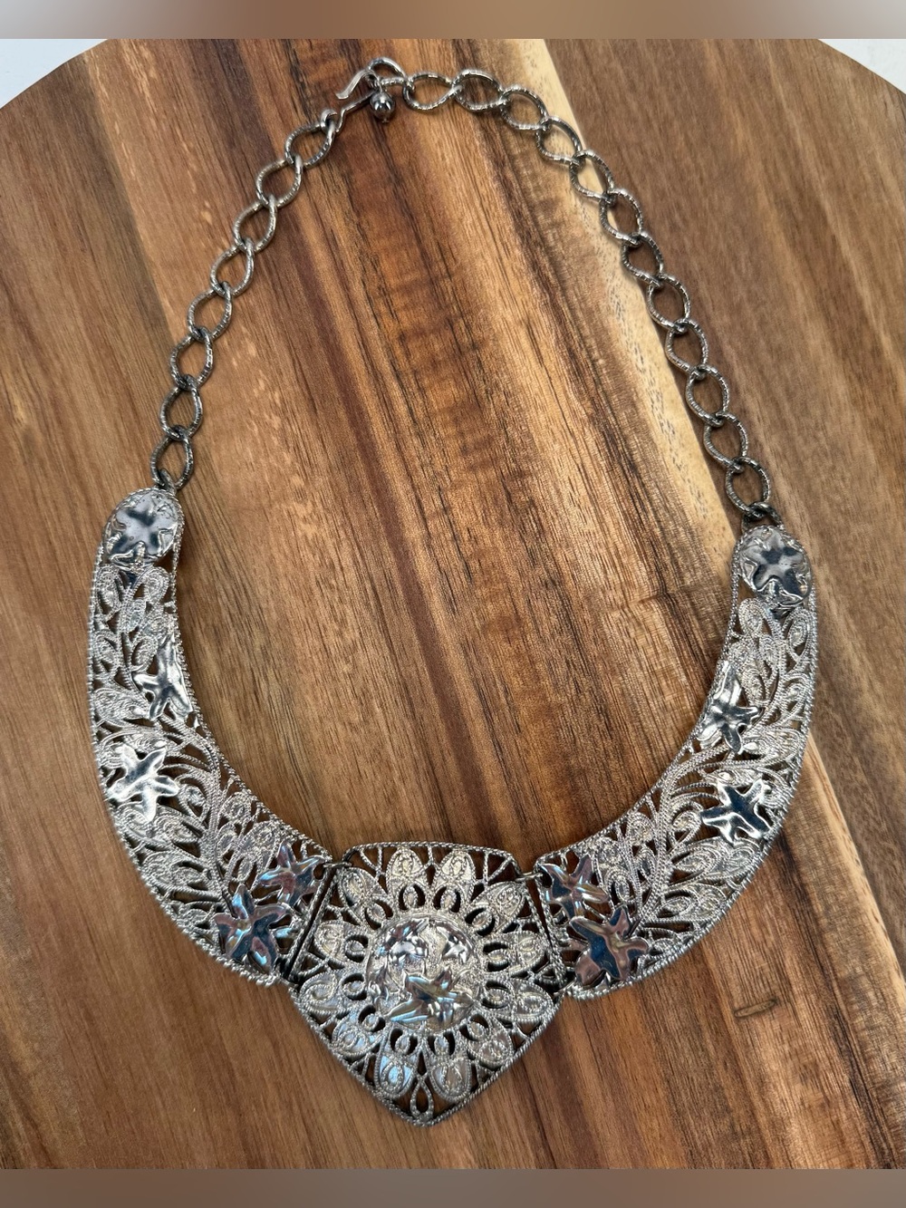Jose Maria Barrera for Avon Falling Leaves Silver tone Bib Necklace - Vintage